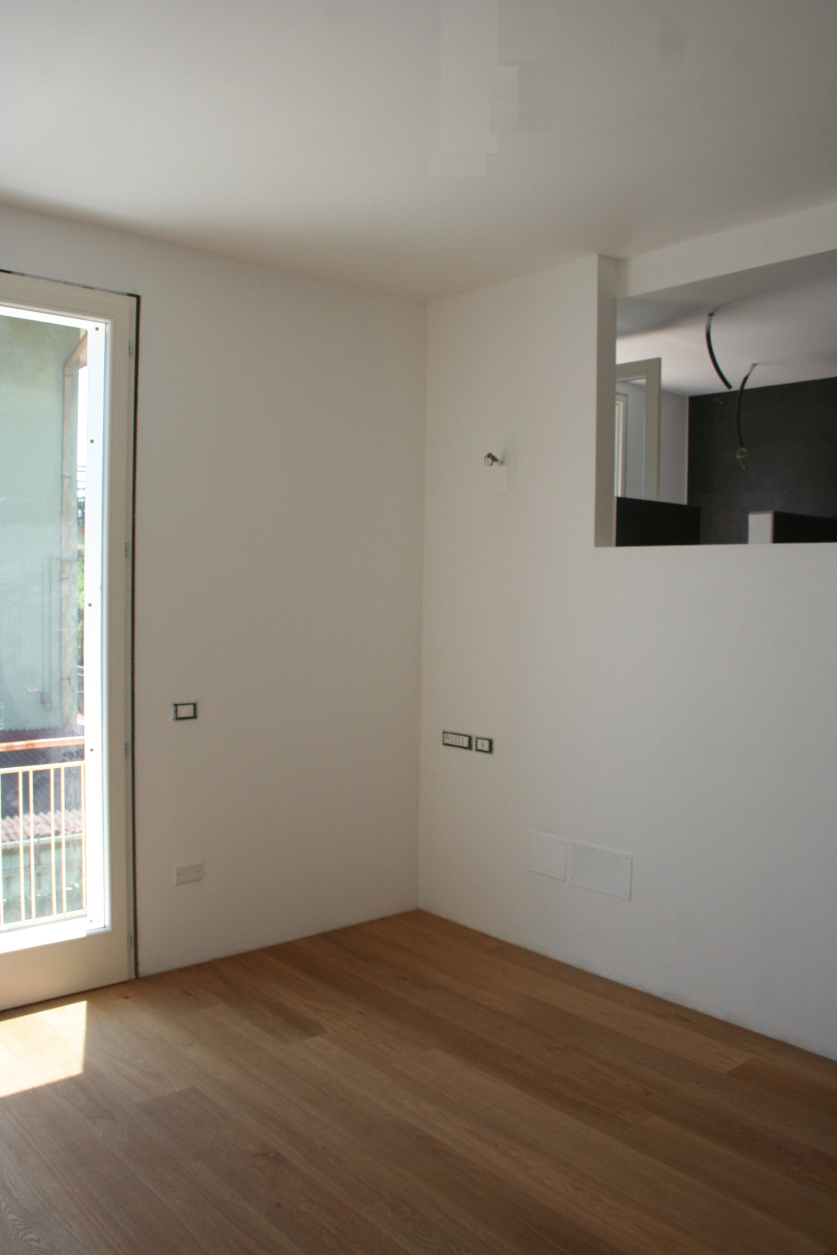 2014 年完成的“金属木质”公寓设计-9