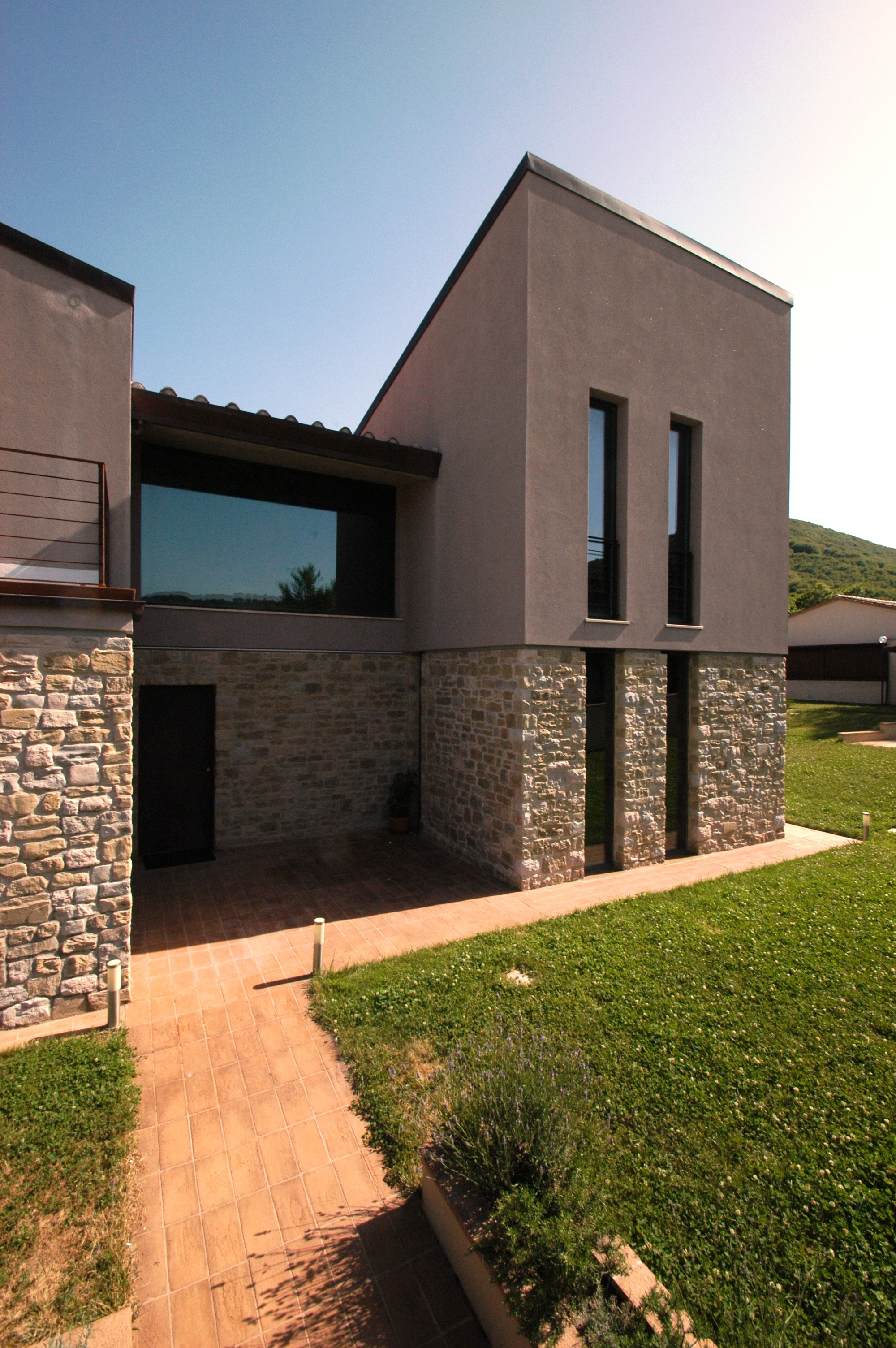 意式乡村别墅的室内设计魅力-3