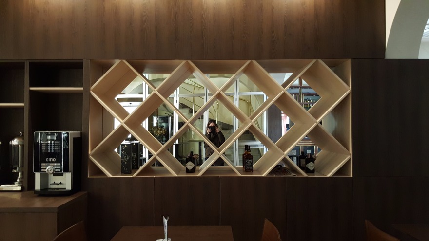 知名设计师打造酒店餐厅翻新典范-41