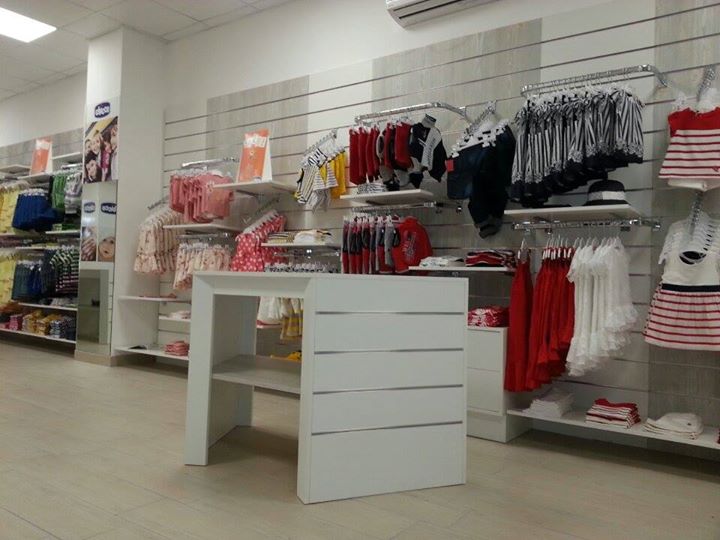 2015 年完成的婴儿中心 Chicco 展示厅设计-22