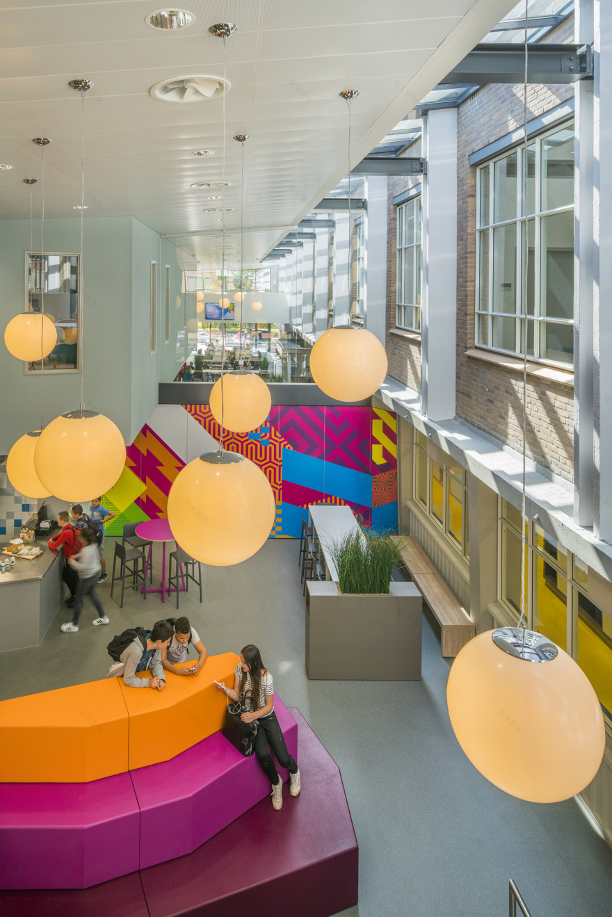 荷兰 Eindhoven 中学重建项目-4