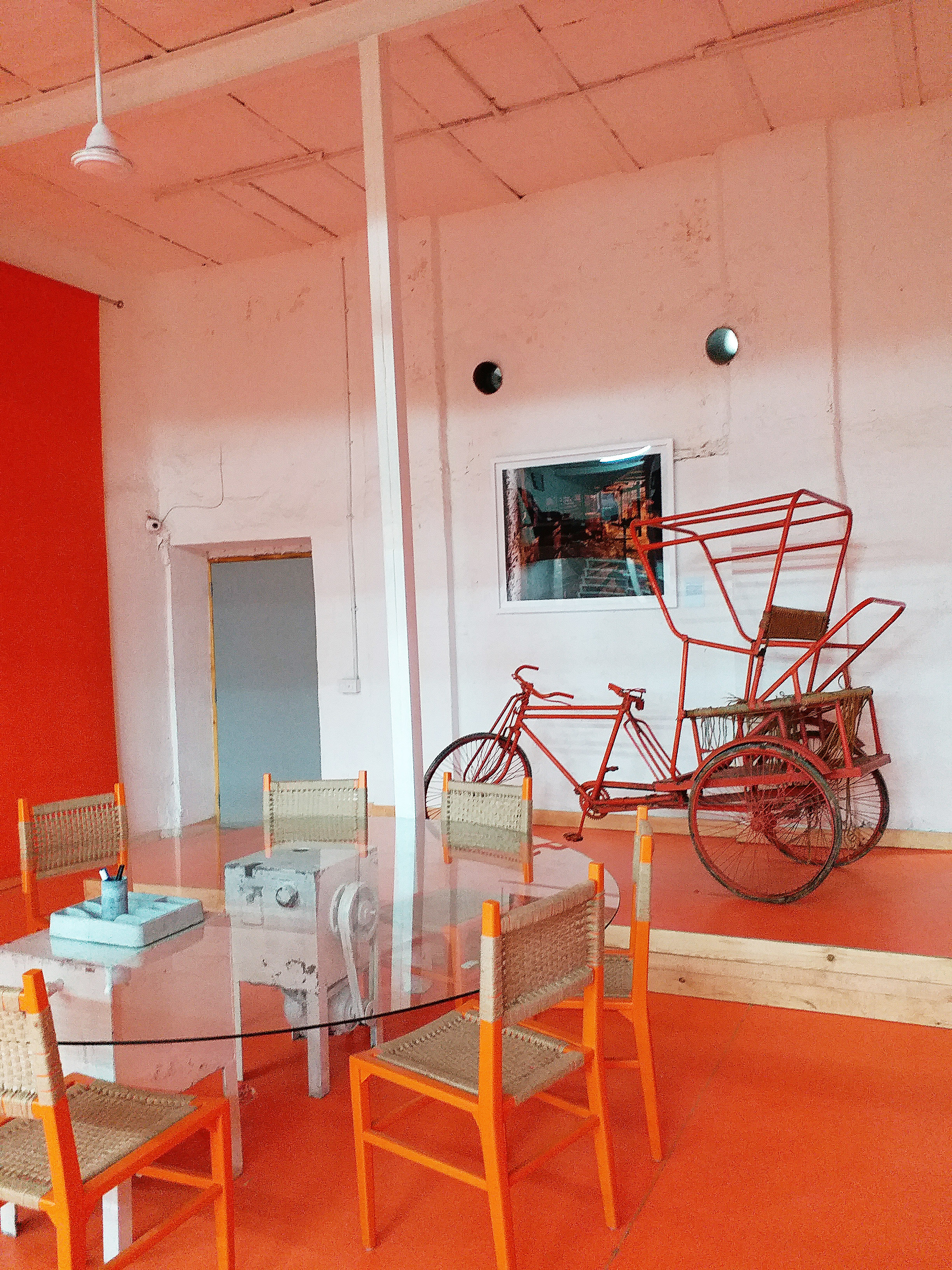 旧工厂变身为学校的设计奇迹-36