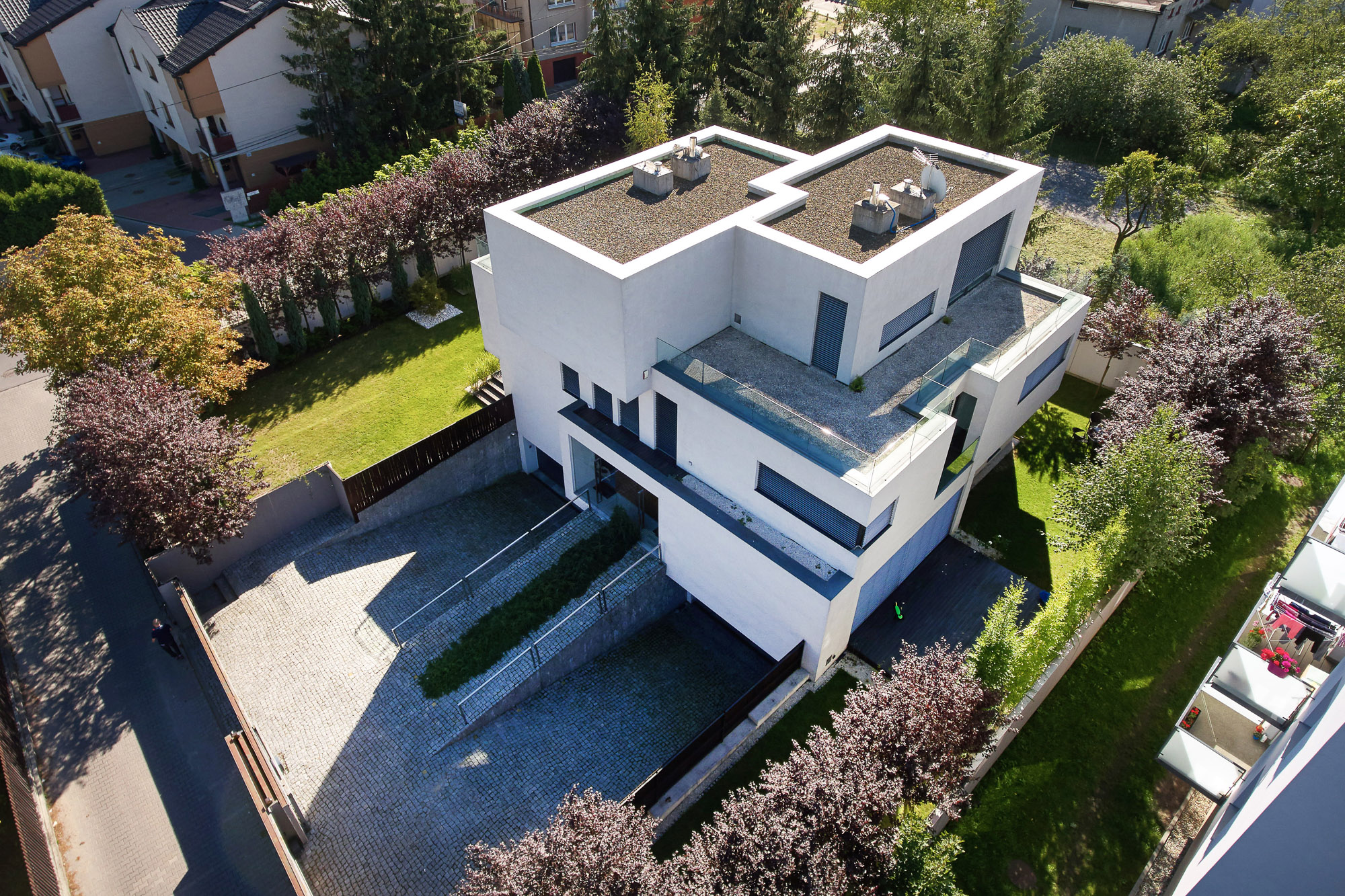 旋转的 69 号别墅-15