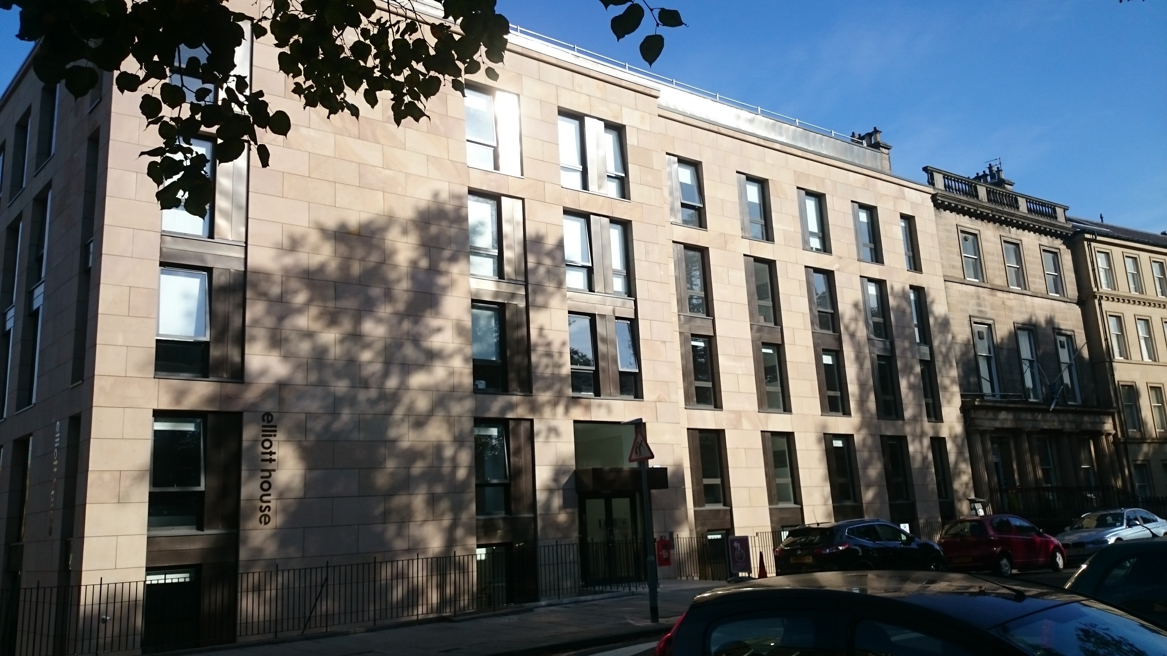 融合传统与创新的大学宿舍设计-4