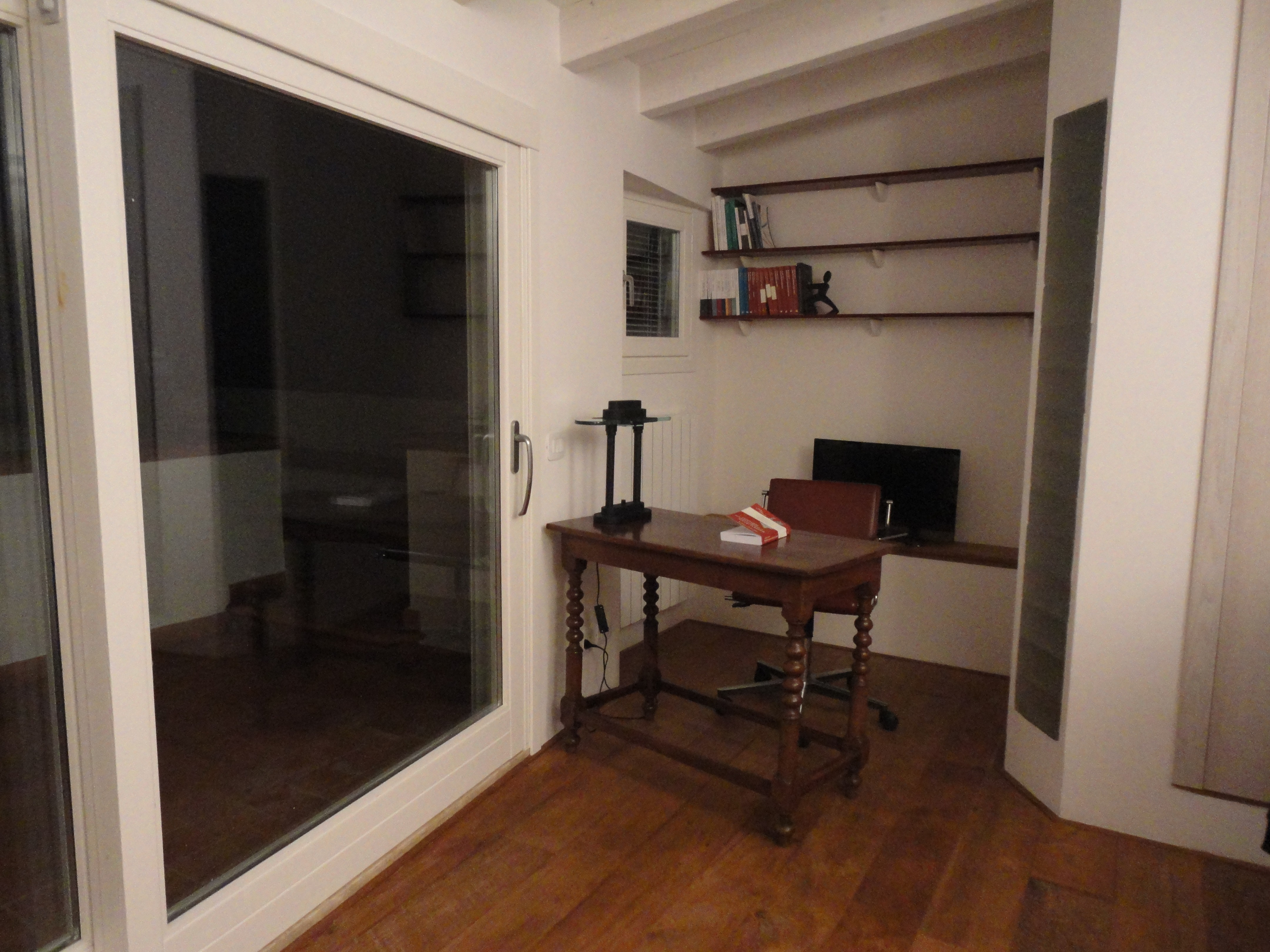 佛罗伦萨圣弗雷迪亚诺公寓改造-23