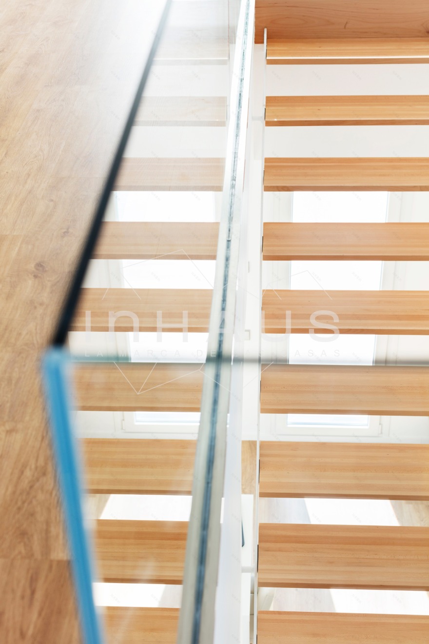 模块化打造的家庭住宅——塔拉戈纳美景之家-16