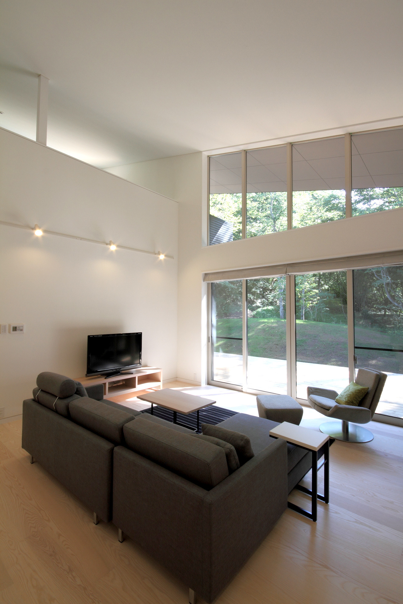 富士山下的木质别墅——自然与舒适的完美融合-21