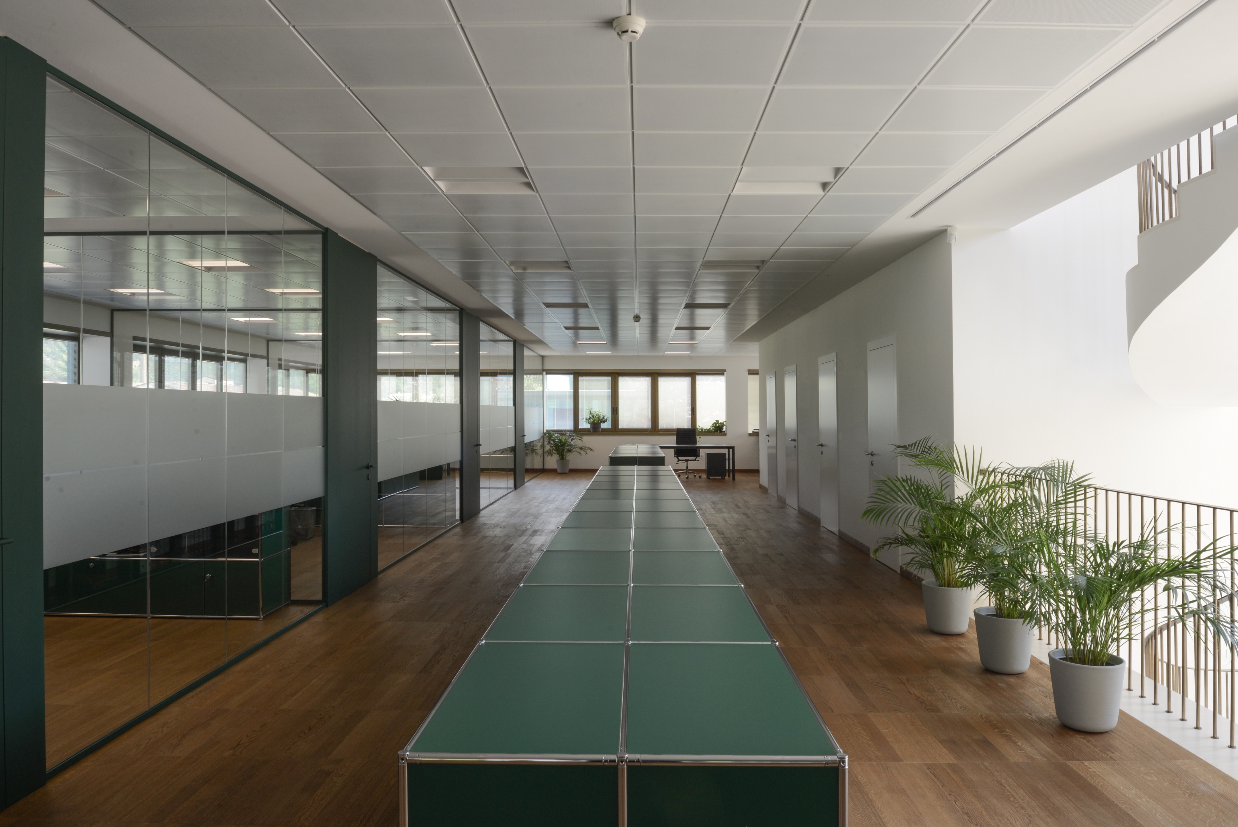 2018 年完工的 Mion Labels 总部大厦，现代简约风格展现办公空间新概念-10