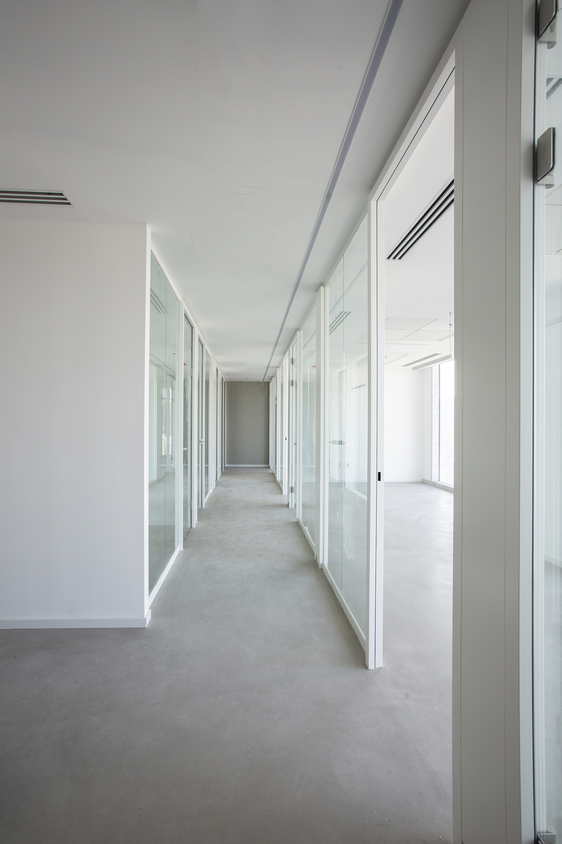 2019 年完成的 TLV 办公室设计-1