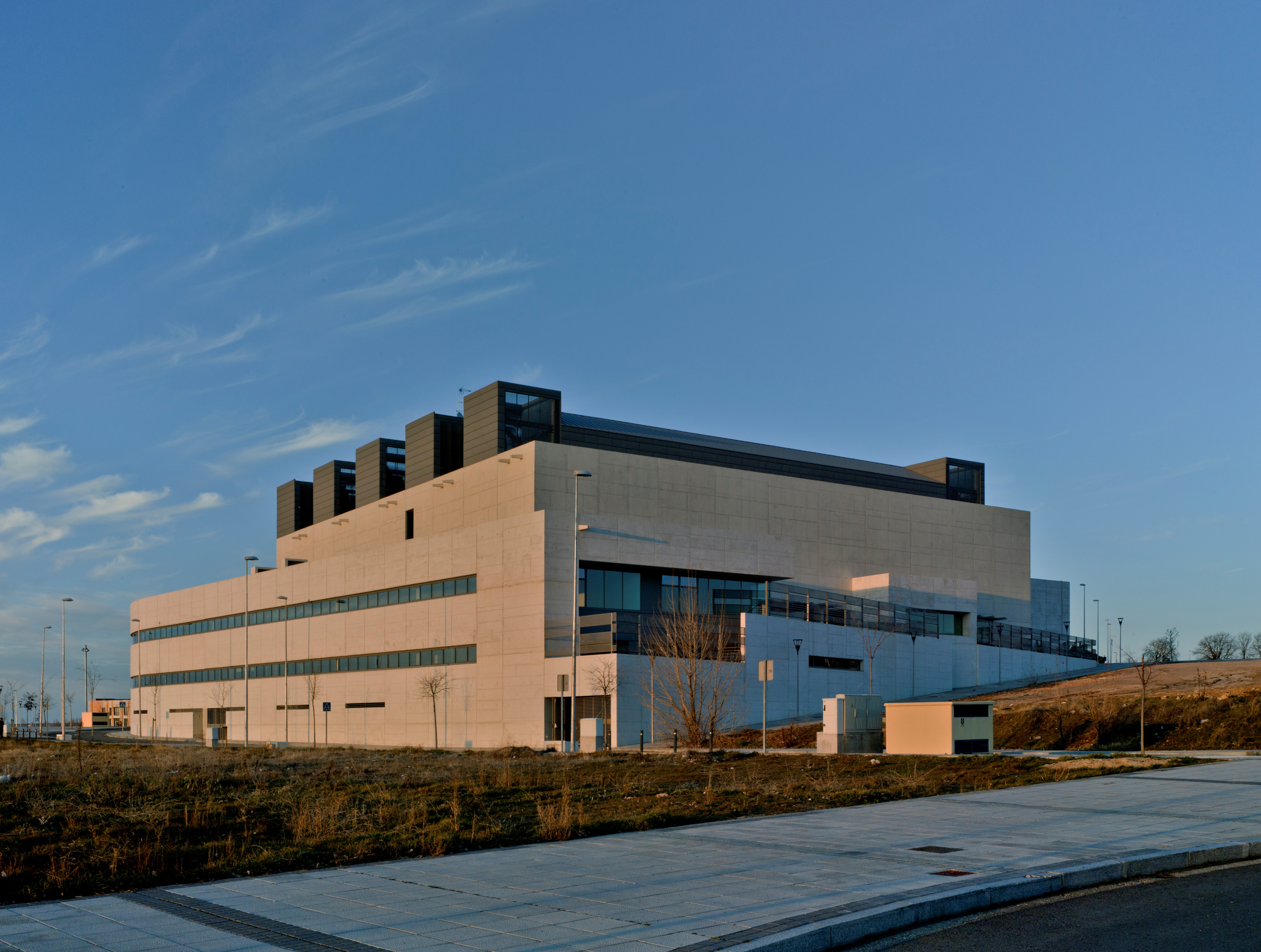 新塞哥维亚公共图书馆-2