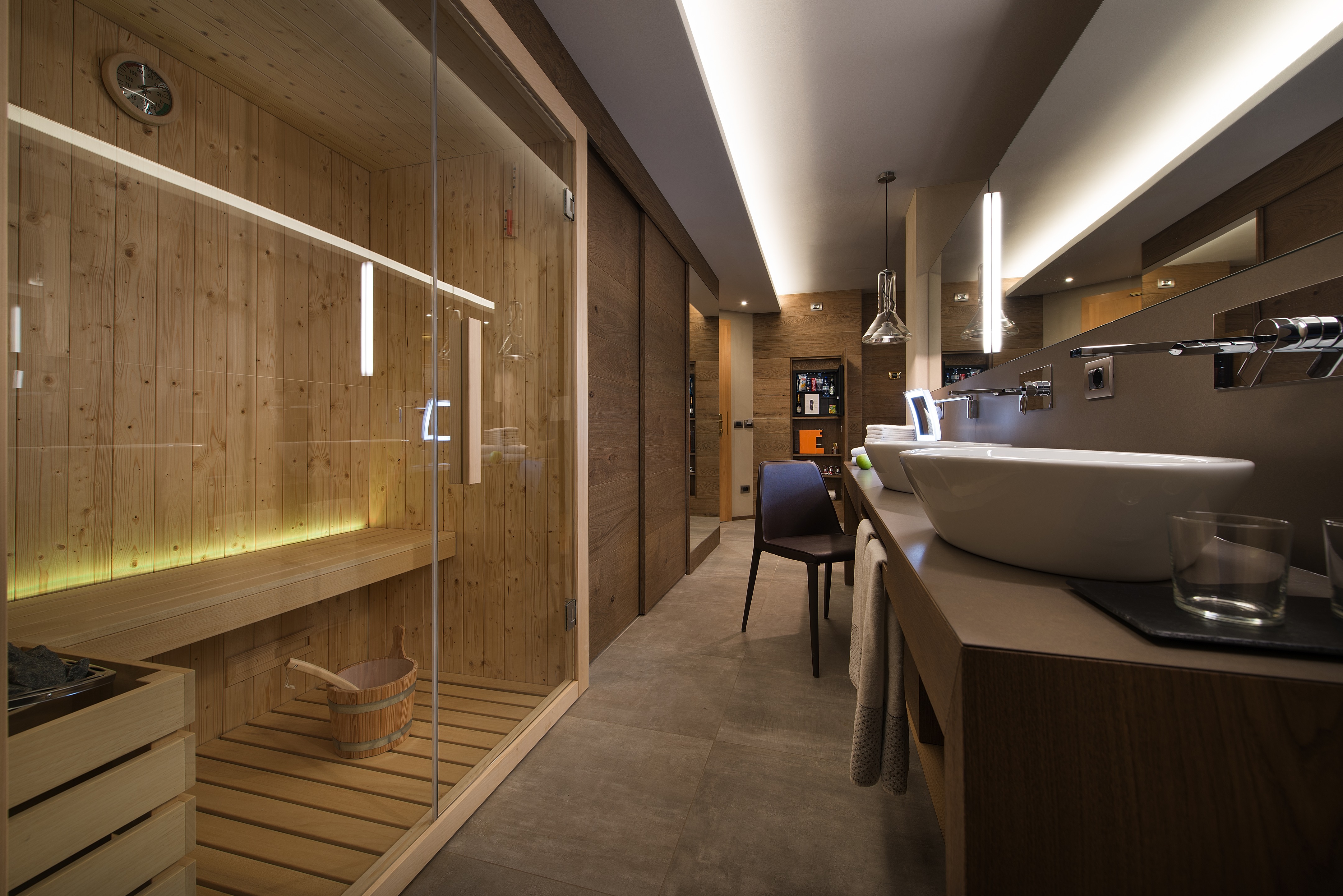 意大利 Livigno 酒店“Baita Montana”自然元素主题设计-33