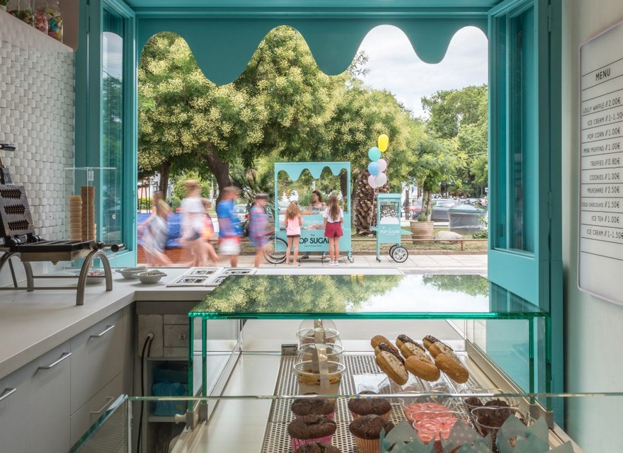 希腊海滨“巧克力”甜品店,设计独特引人入胜-7