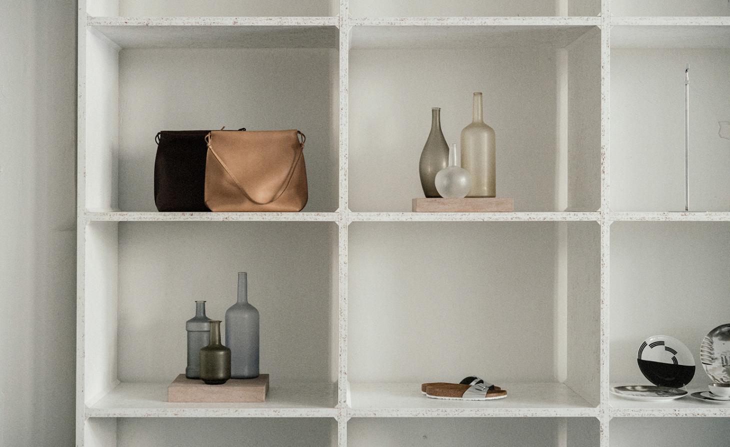 柏林穆尔库迪斯商店推出伯肯斯托克盒子零售概念-18