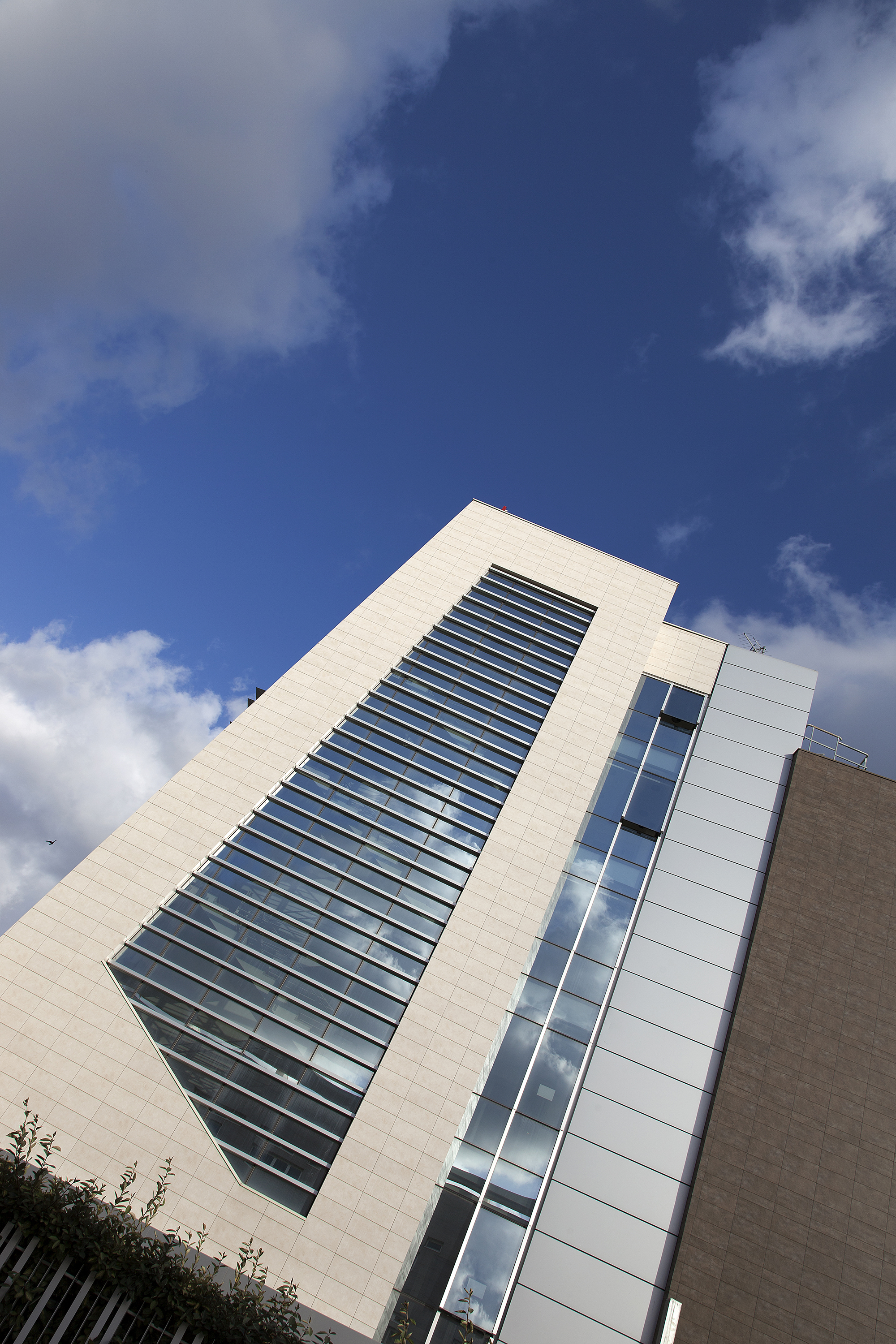 罗马郊区 Progedil 总部大楼创新环保设计-8