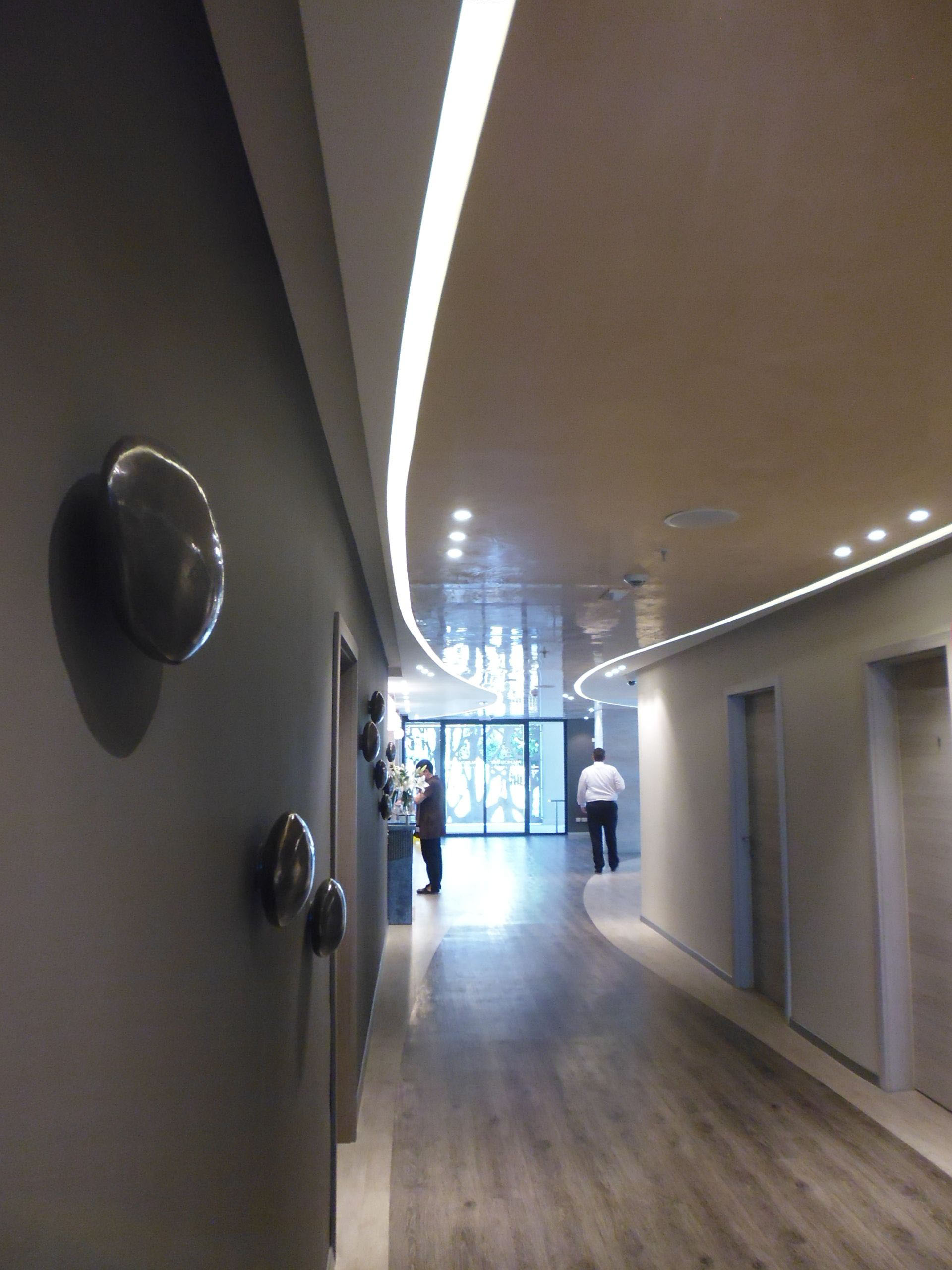 阿联酋 Palmonbay 建筑公司 | 现代简约的海湾风格-9