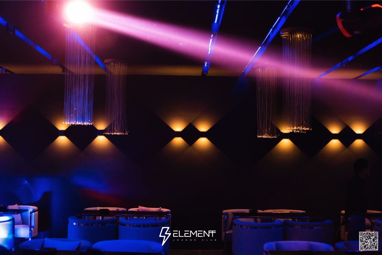 蓄势待发的能量漩涡——中国夜店餐厅设计-4