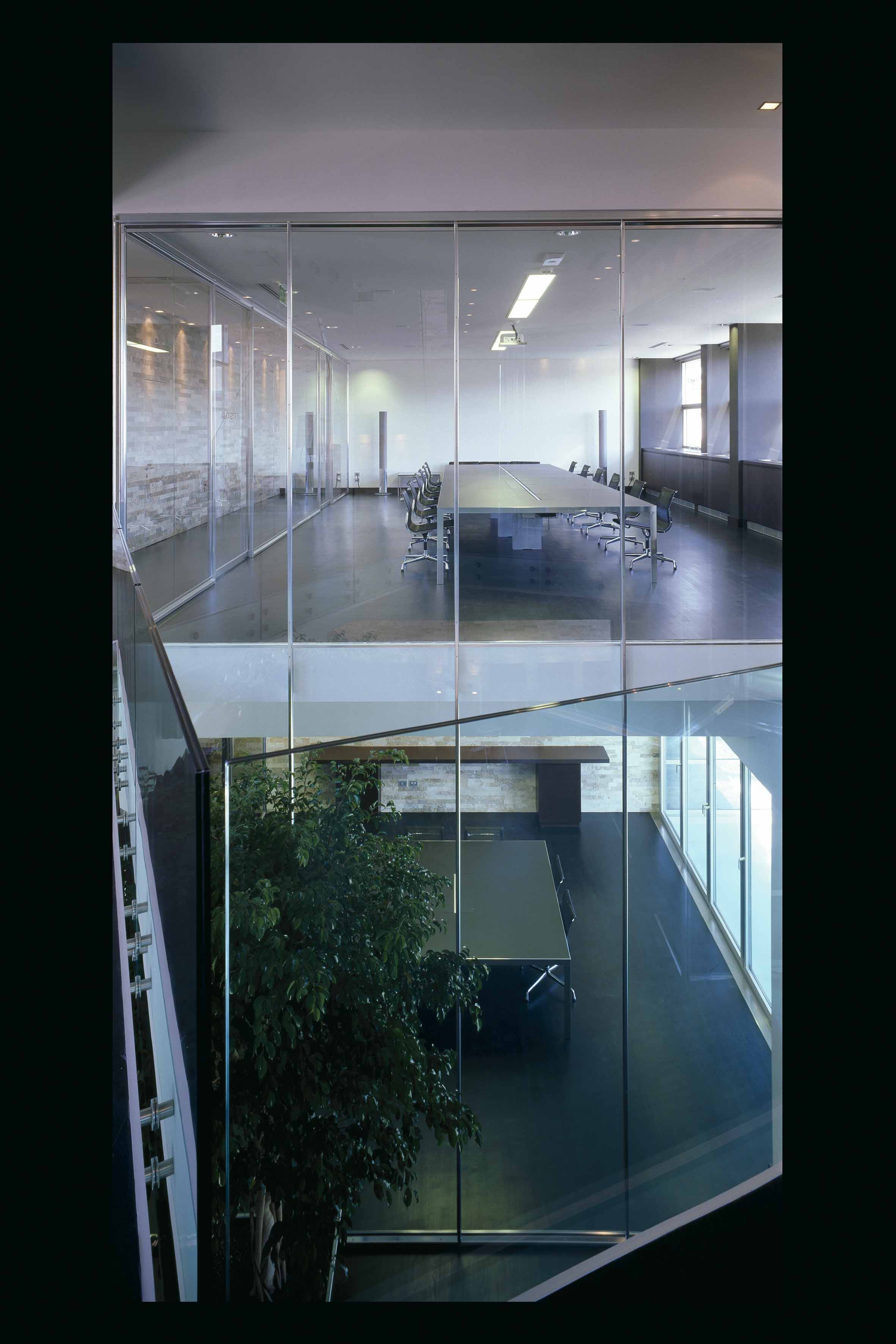 工业风珠宝总部设计-10