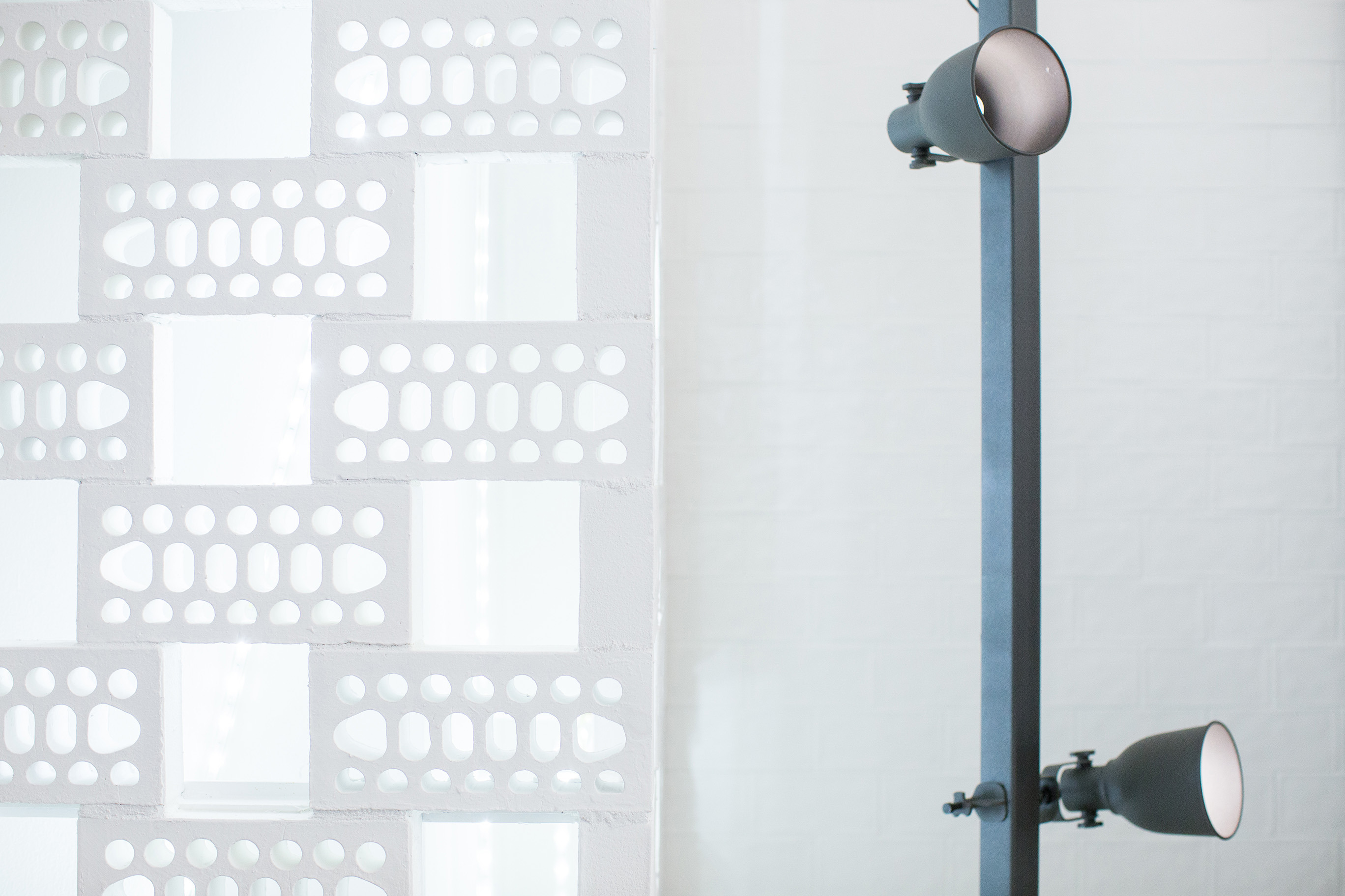 灵活创意的意大利零售空间设计-11