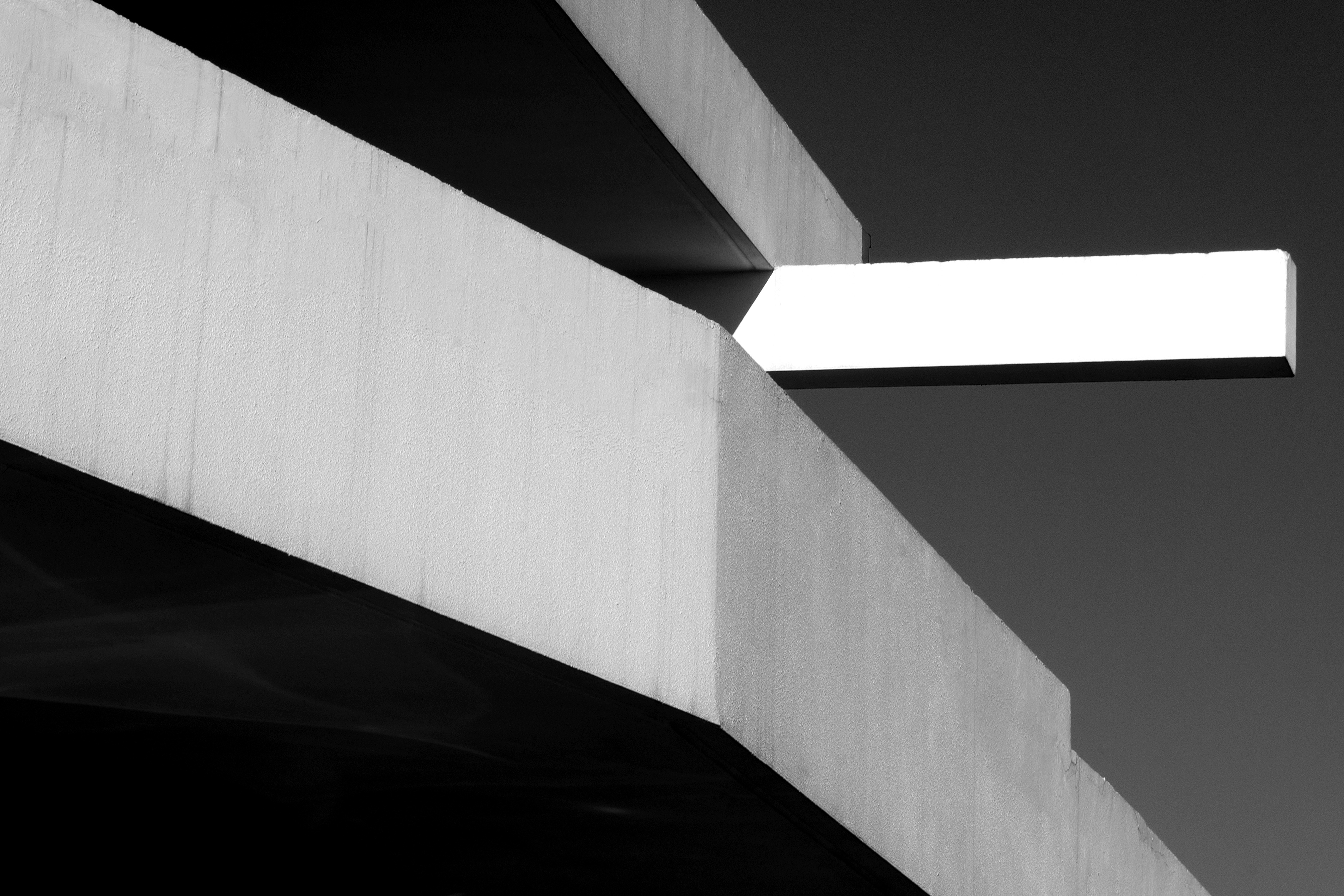 理性主义风格的利加布集团总部修复设计-0