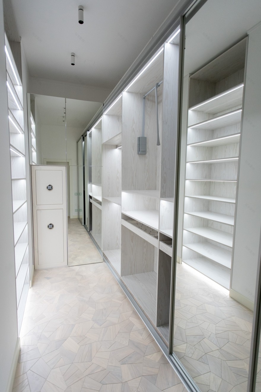 Raumplus 打造现代时尚公寓收纳空间-15