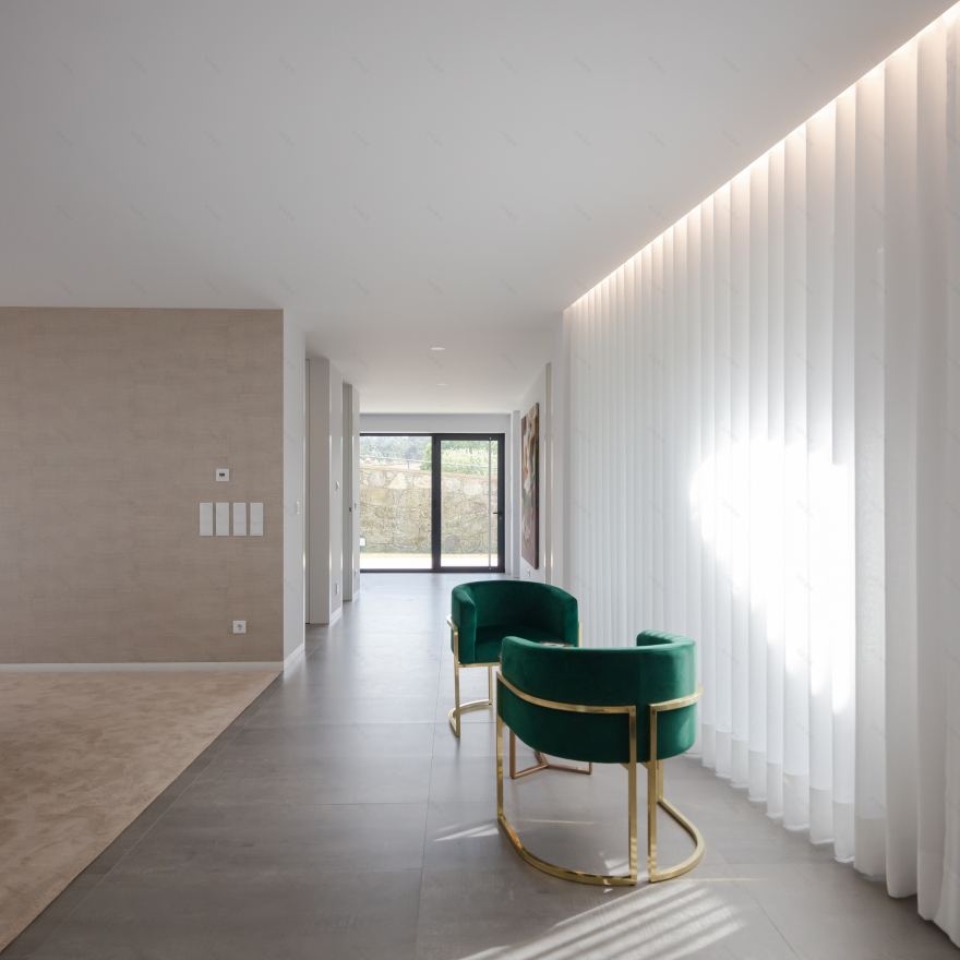 葡萄牙现代别墅 | 融入景观的私密空间-24