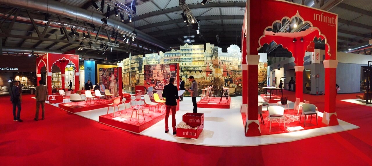 2015 年米兰家具展 Infiniti 展台——木结构魅力诠释现代展览设计-1