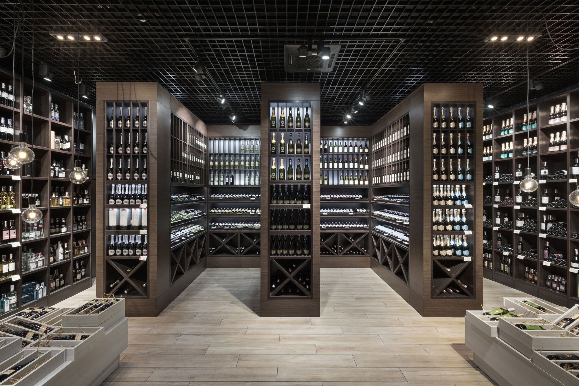 阿尔科马格酒类饮料店-11