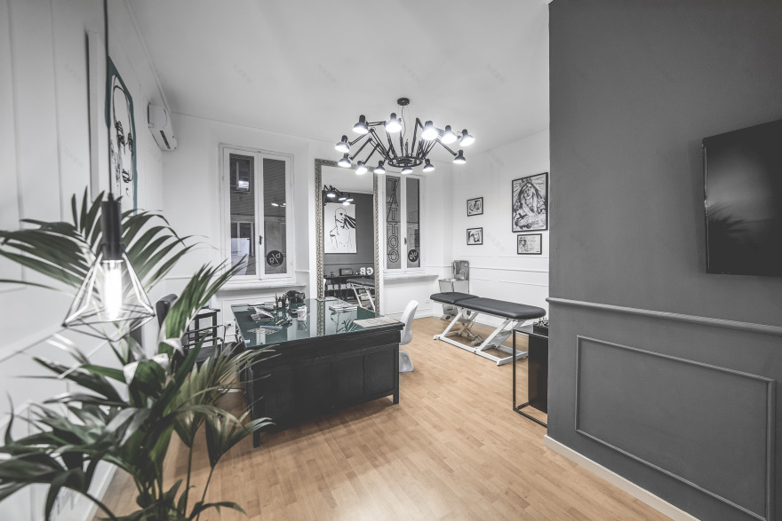 B,G 纹身工作室-1