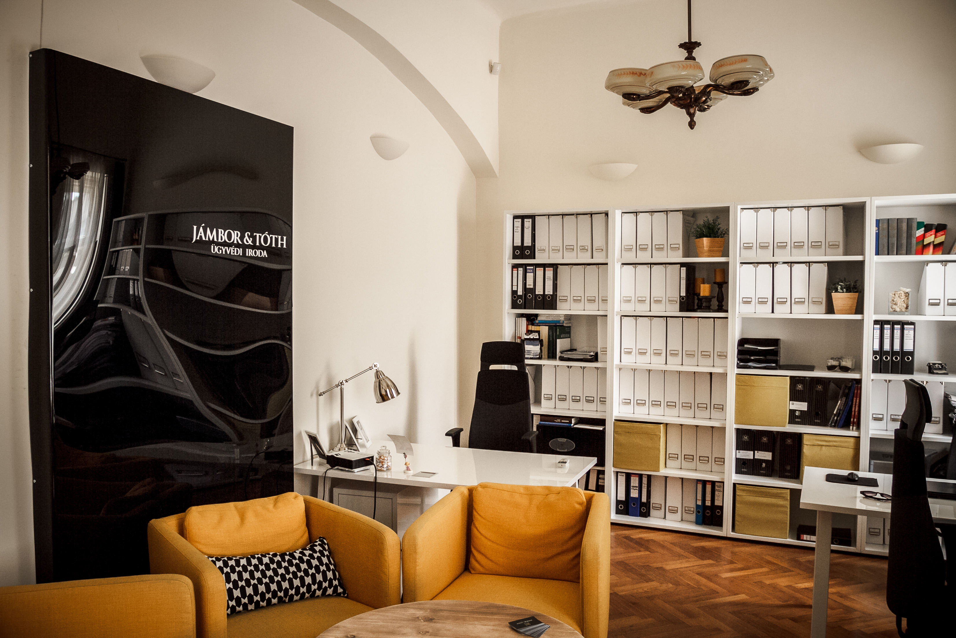 Jambor & Toth 律师事务所办公室设计-7