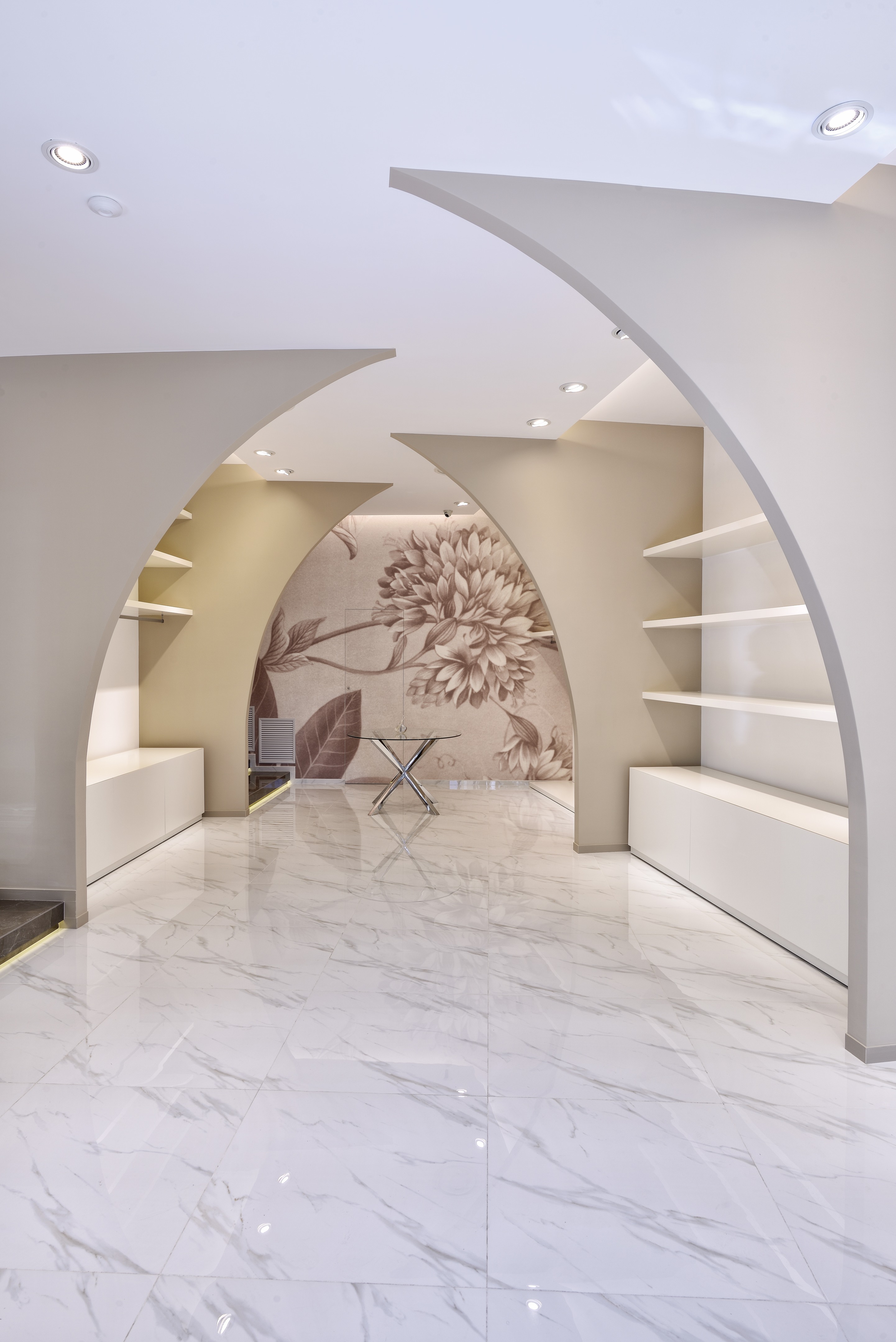 LUCIANA LEONETTI 时尚展示空间-5