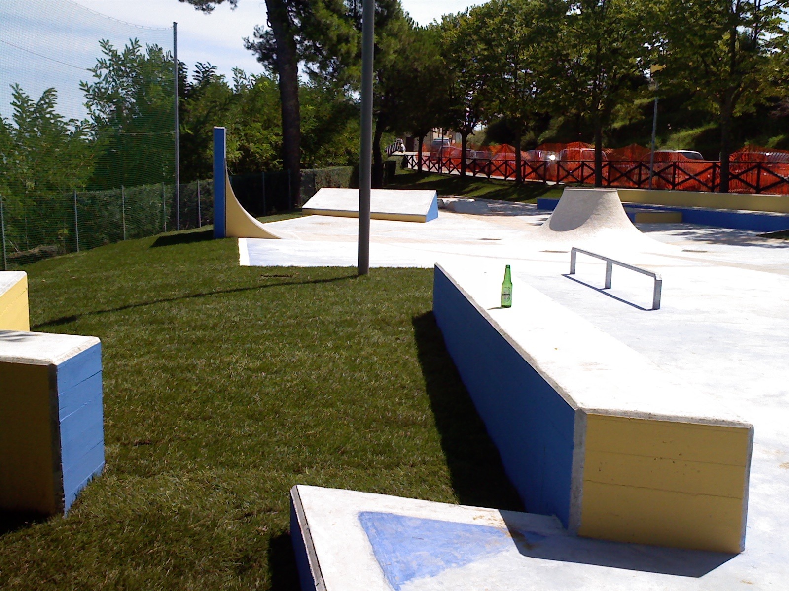 混凝土奇迹 · 意大利波坦察市滑板公园-0