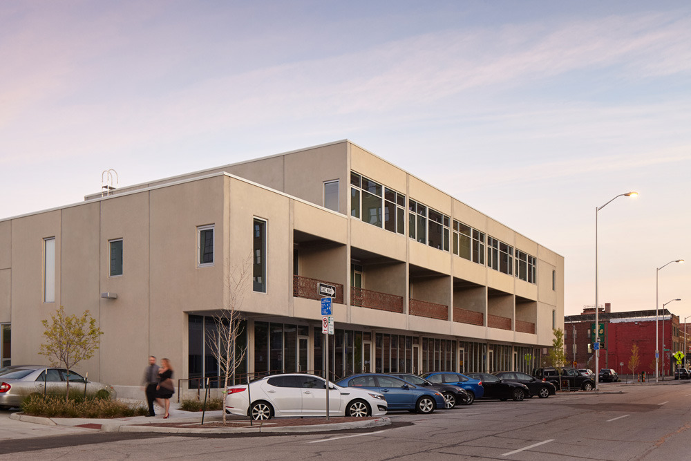 牲畜围场广场-0