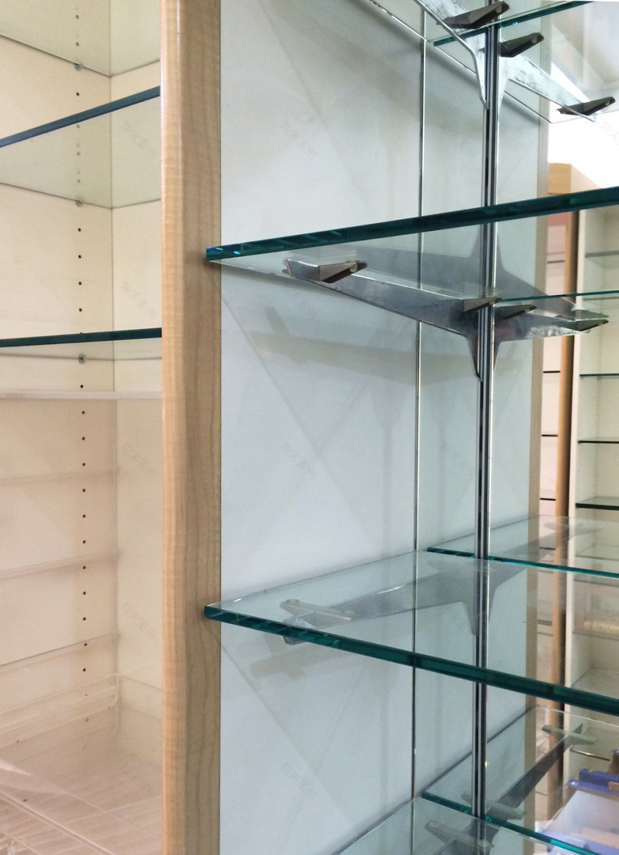 历史建筑中的香氛店重生-6