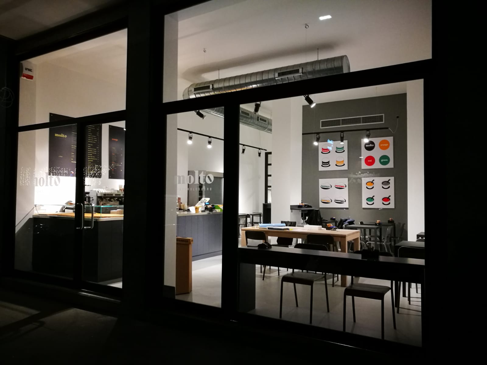 2018 年完成的 MOLTO 餐厅室内设计-8