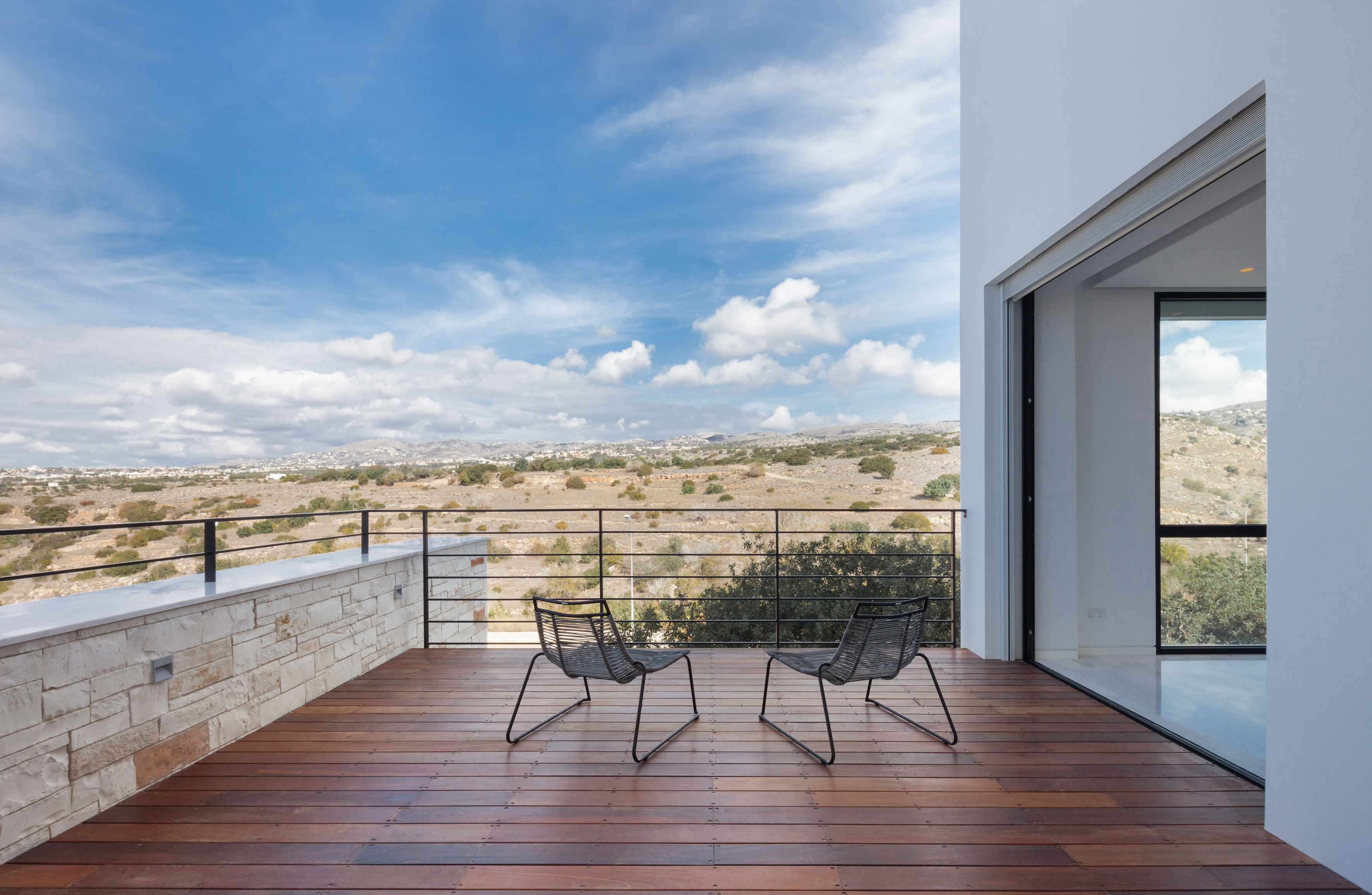 CK House | 嵌入景观的河畔家园-25