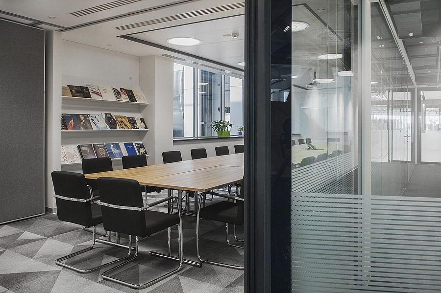 瑞士 Swatch 集团办公室及服务中心设计-42