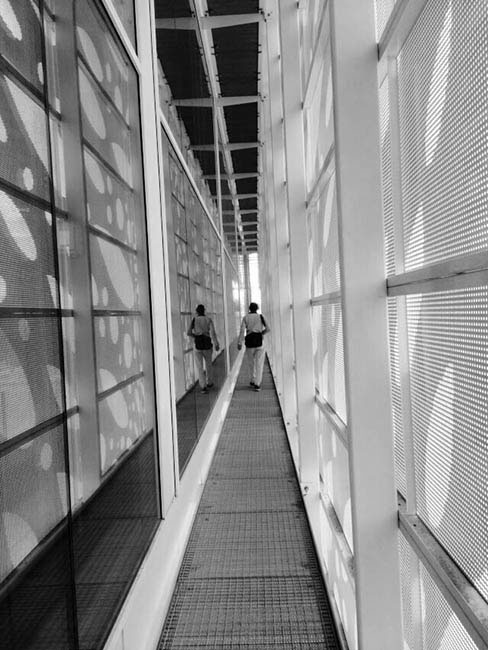 时尚品牌 Desigual 的物流中心与办公空间-12