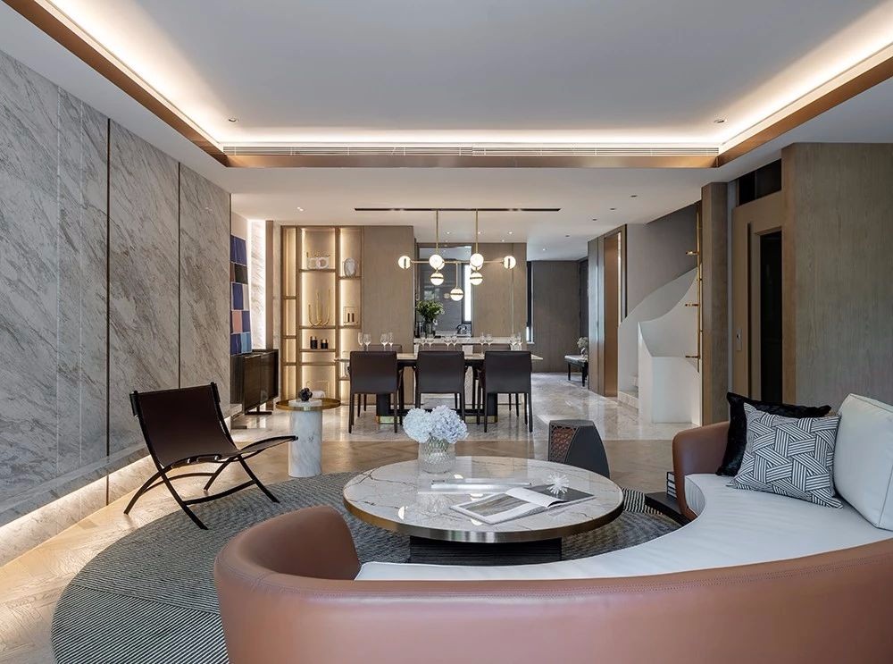 融入自然的艺术别墅，打造生活与空间对话的典范-28