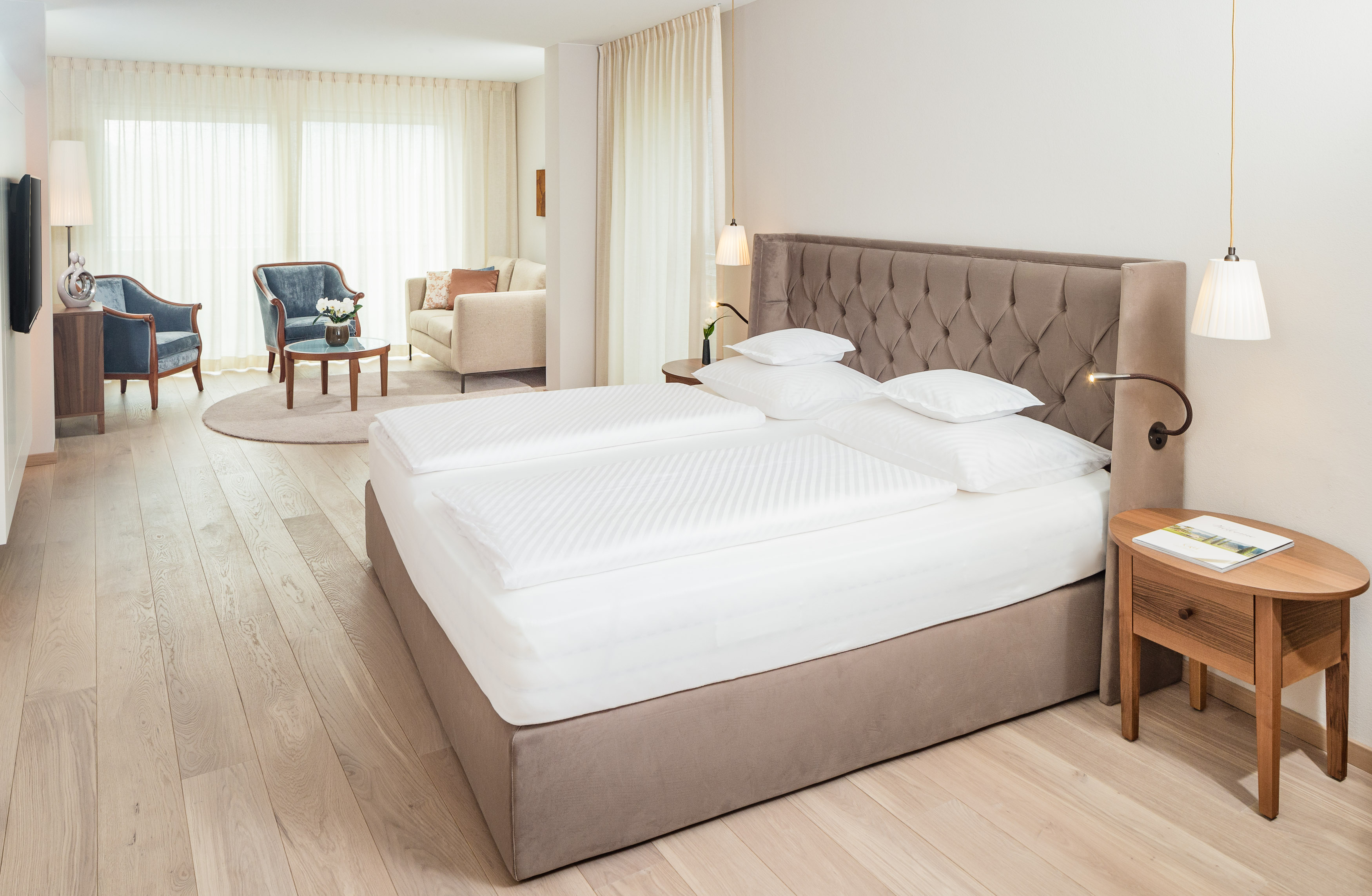 阿尔卑斯山间的五星级酒店改造-57