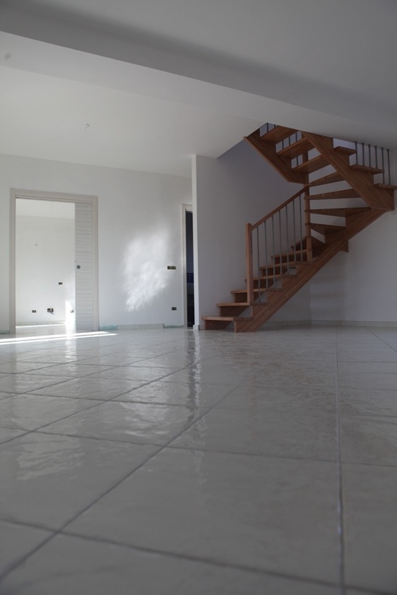 意大利绿色环保别墅群 · 家庭友好,节能环保的设计理念-17