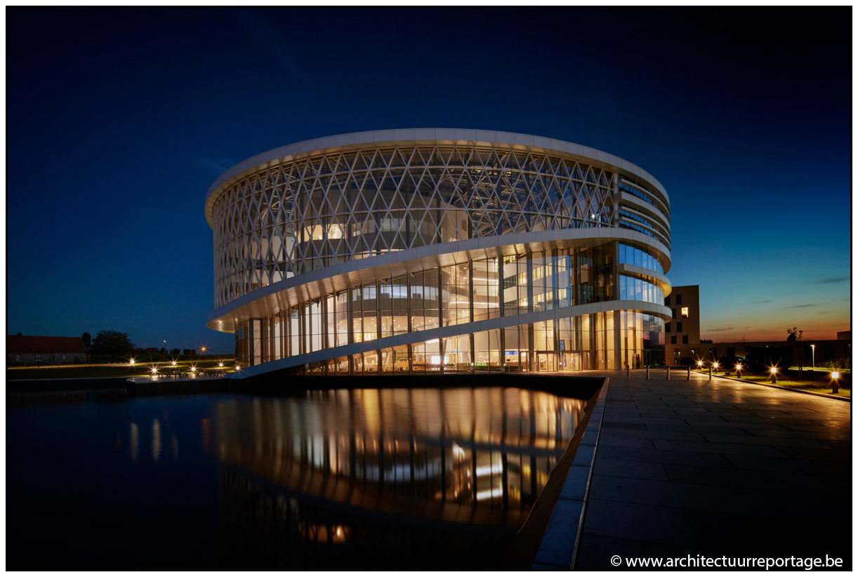 Barco HQ by Jaspers-Eyers Architects-35