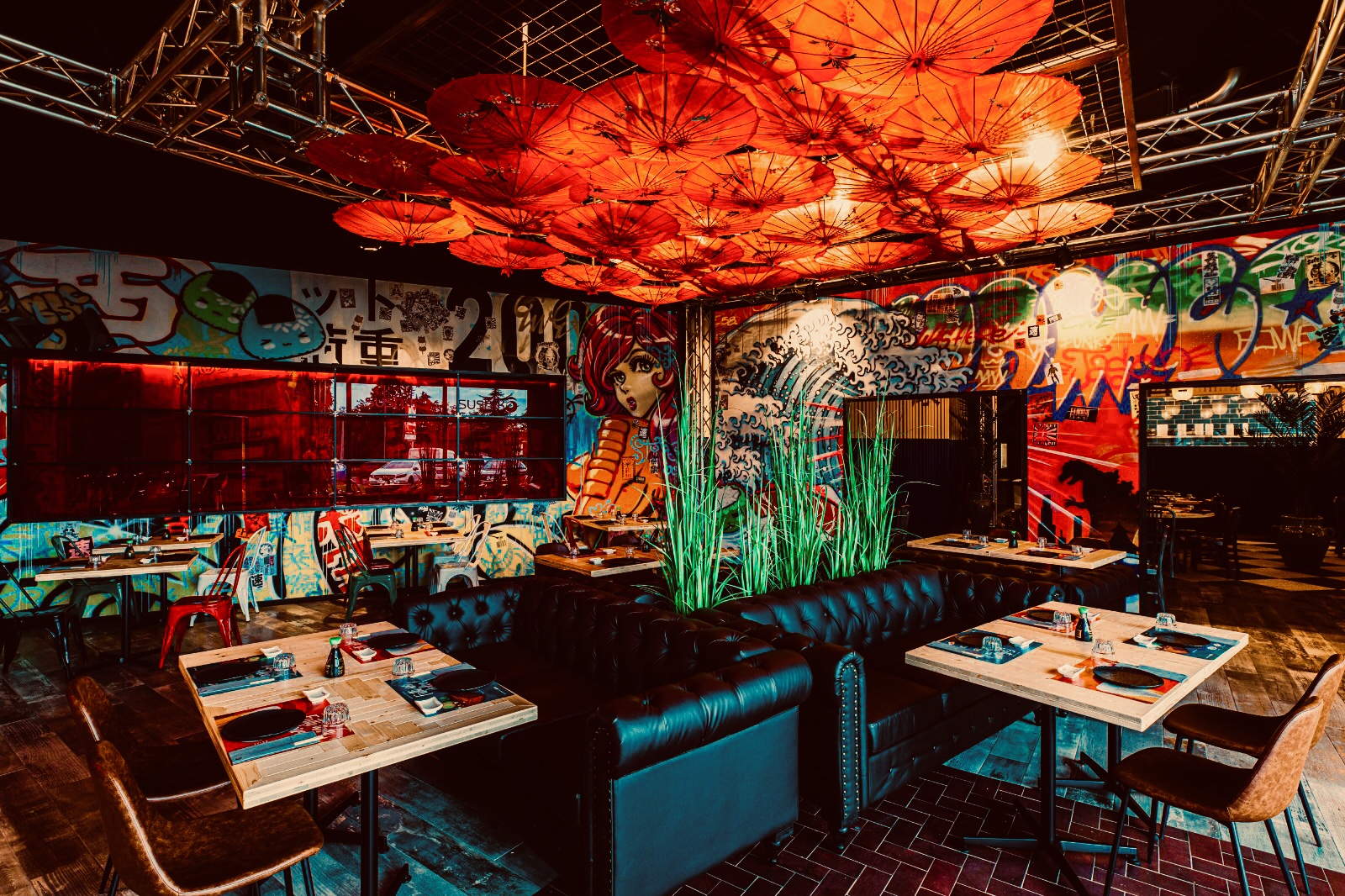 炫彩都市·日本动漫风餐厅设计-3