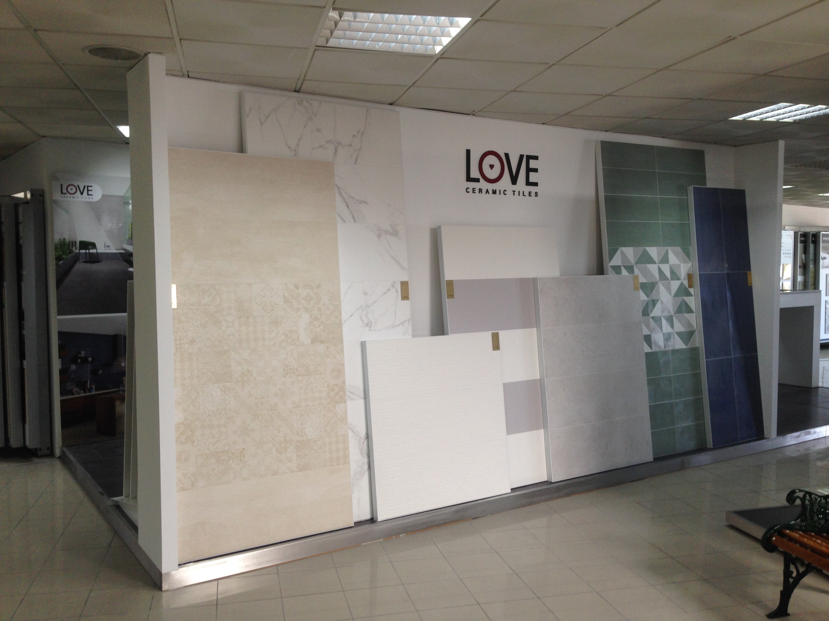 Panaria Portugal spaces in showrrom`s clients.-10