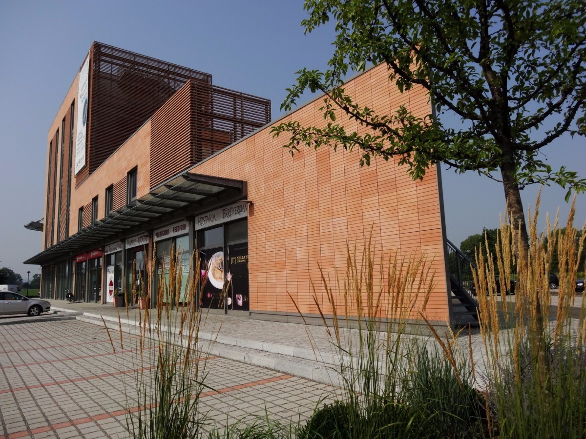 Furia 新总部大楼-2