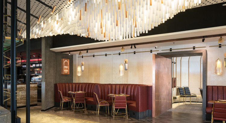 上海迪士尼小镇湖畔餐厅-15