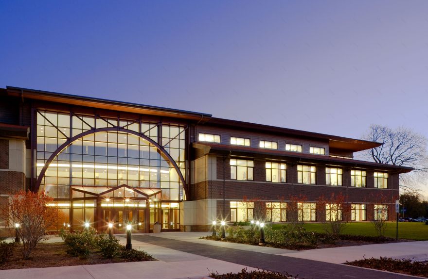 协作教育研究所 · 创新学习空间的融合设计-0