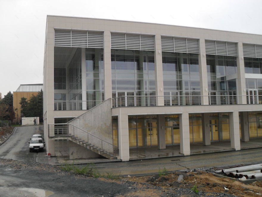 伊斯坦布尔理工大学 75 周年社交设施-51