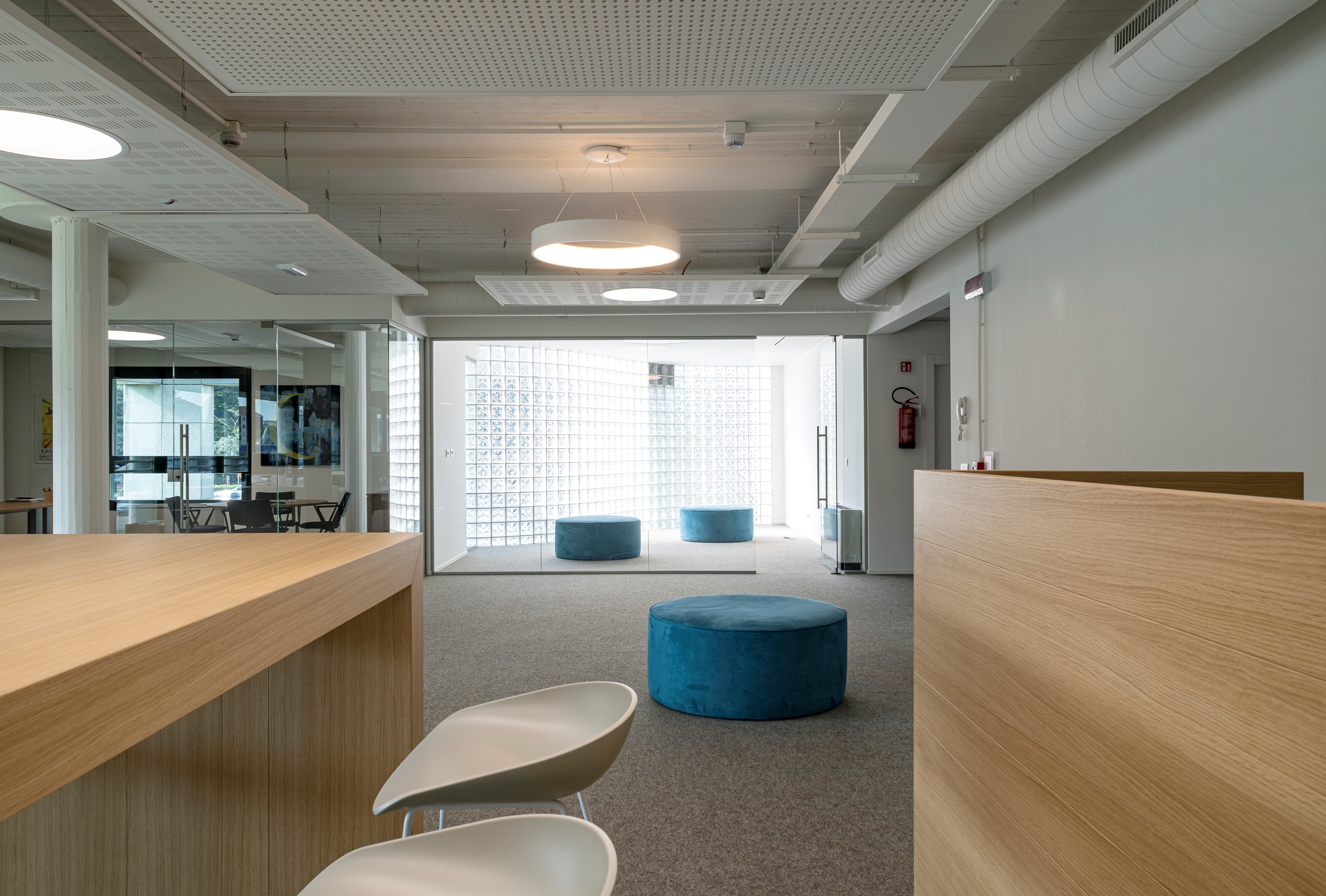 Hansgrohe 意大利总部，现代简约的办公空间-4