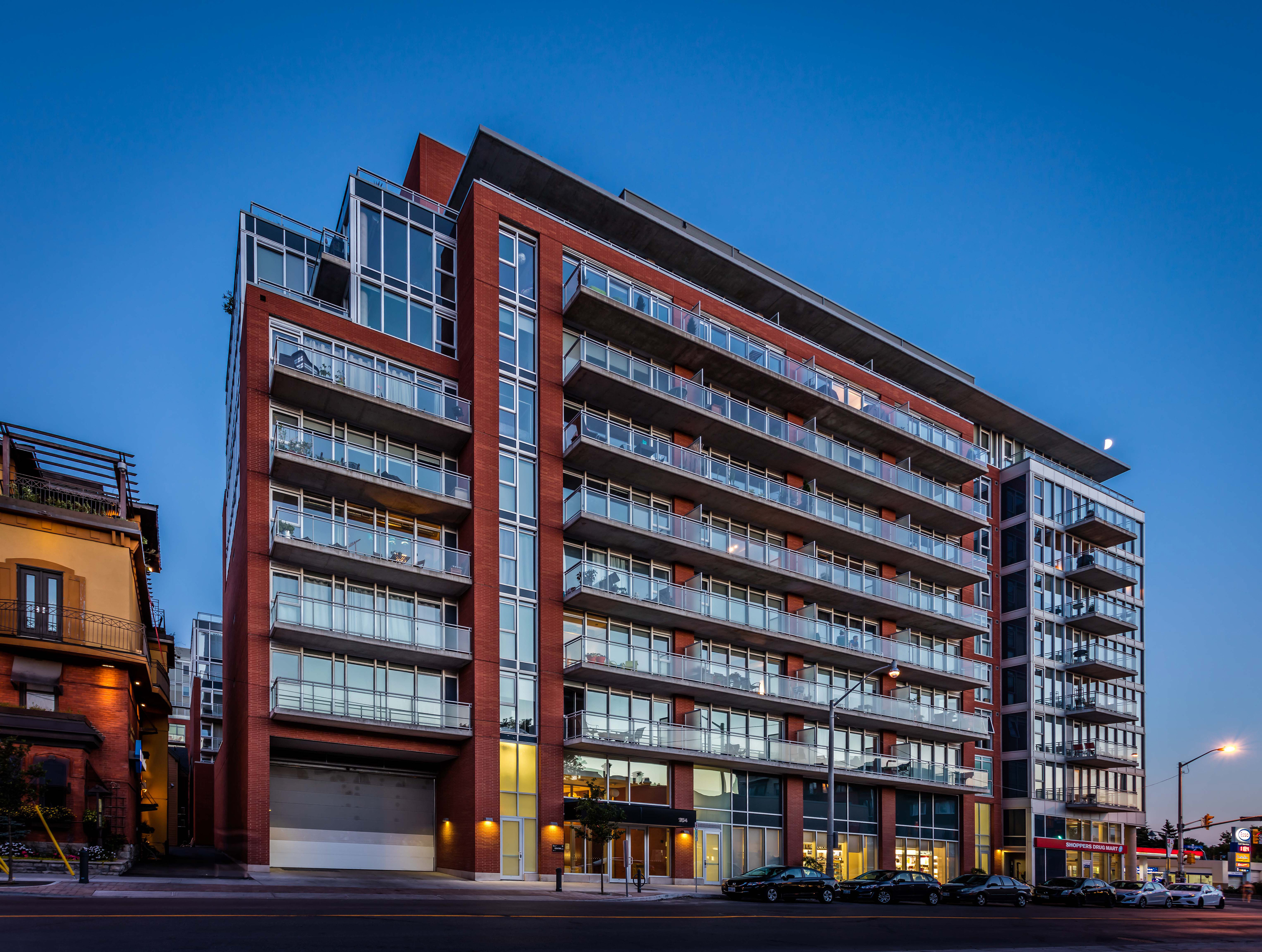 Ottawa's Central Phases 1-3 |  绿色住宅与历史建筑的完美融合-2