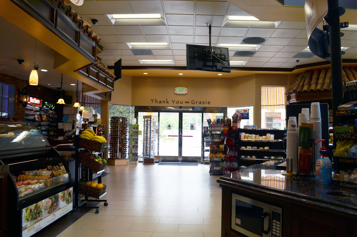 艾丽卡·温特斯设计的 76 号拉巴斯贝拉市场-4